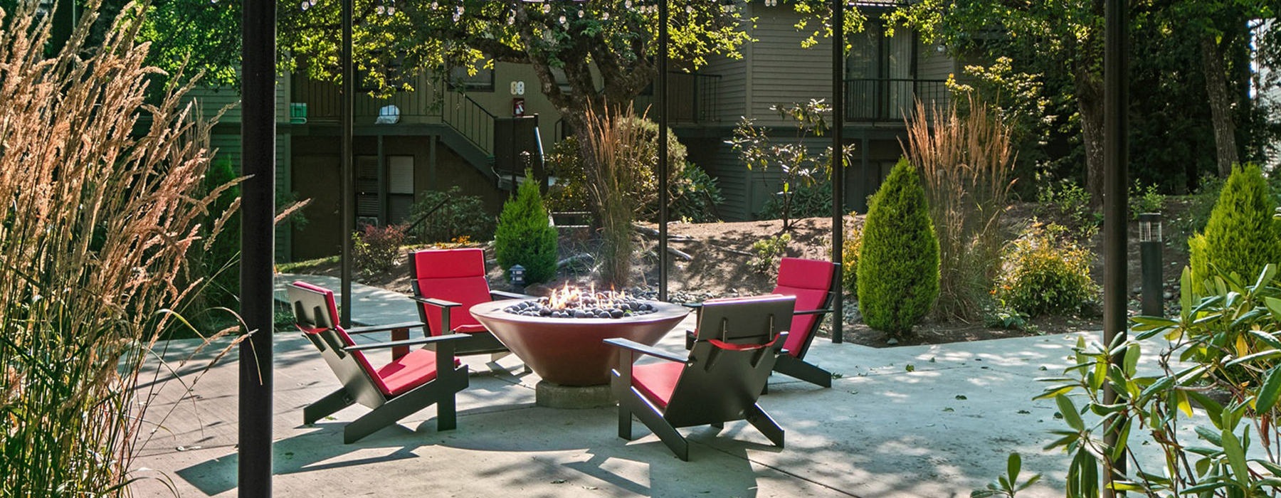 Neighborhood patio and firepit